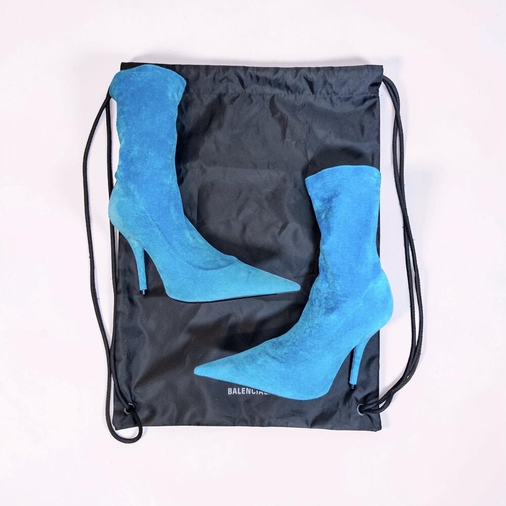 1/2 Sz Mismatched Pair Balenciaga Knife Velvet Sock Boots (36.5 & 37) Teal Blue